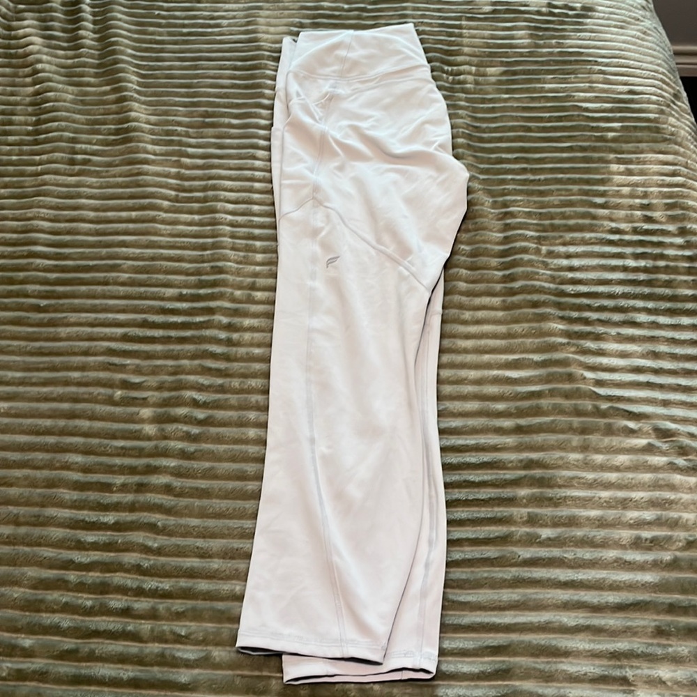 Silver Fabletics’s Leggings
